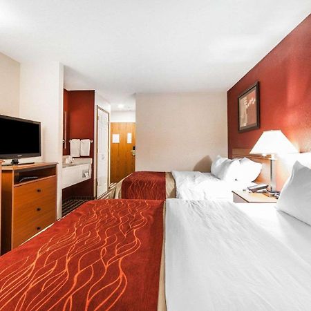 Quality Inn Seaman Экстерьер фото