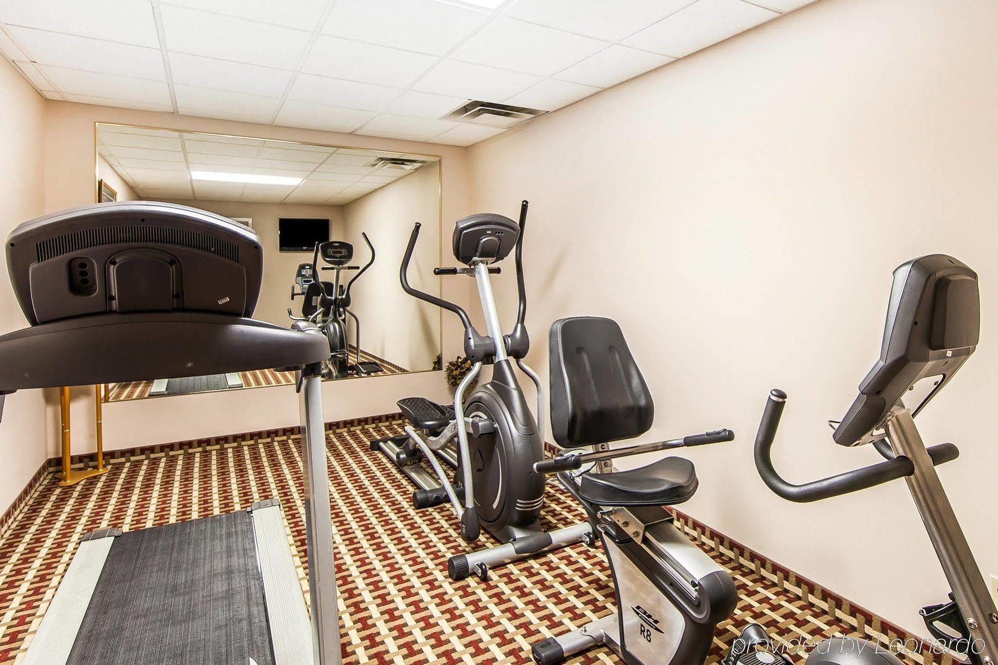 Quality Inn Seaman Экстерьер фото